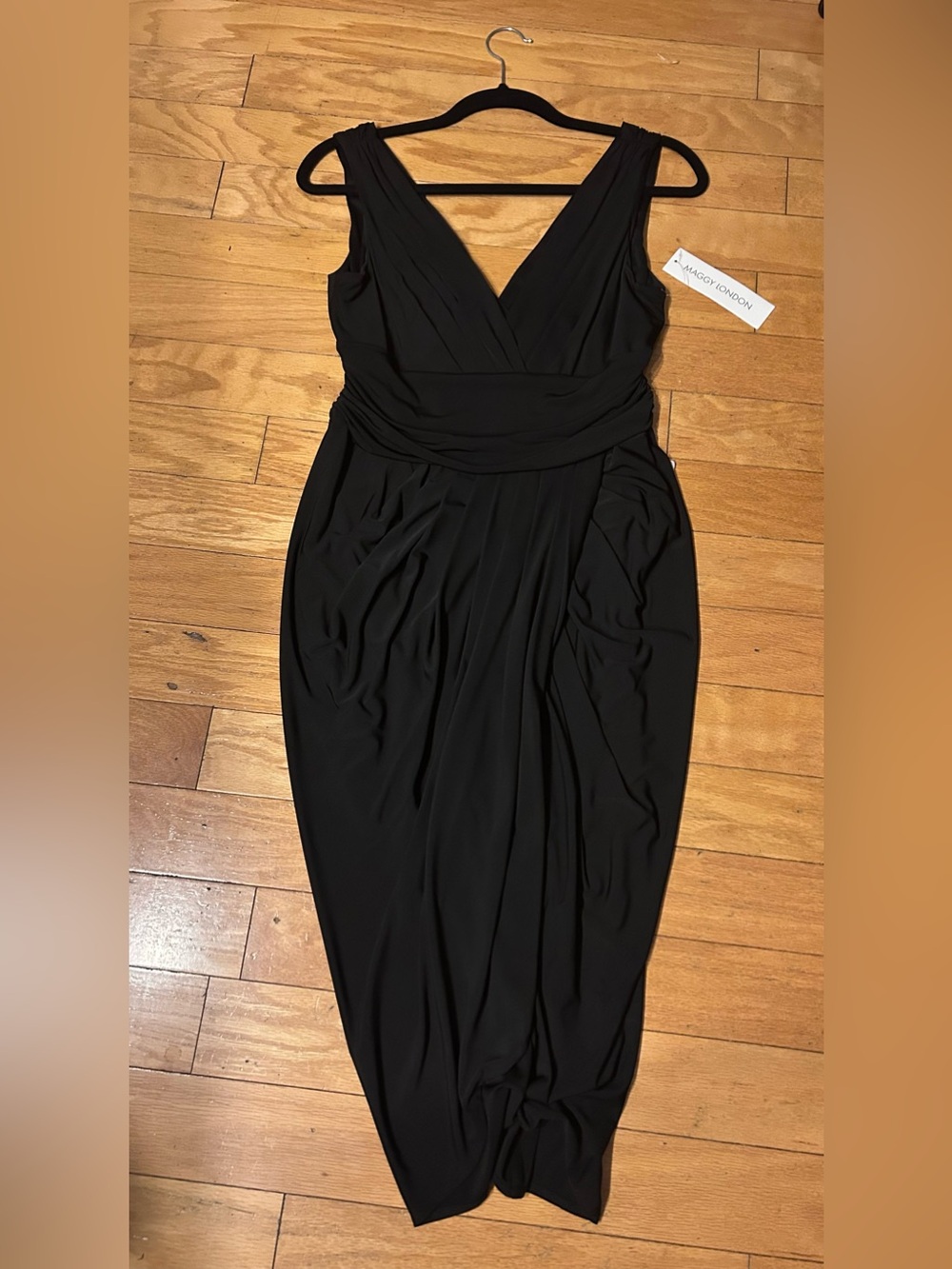 NWT Maggy London Black Sleeveless V-Neck Tulip Hem Wrap Dress Size 12 Nordstrom